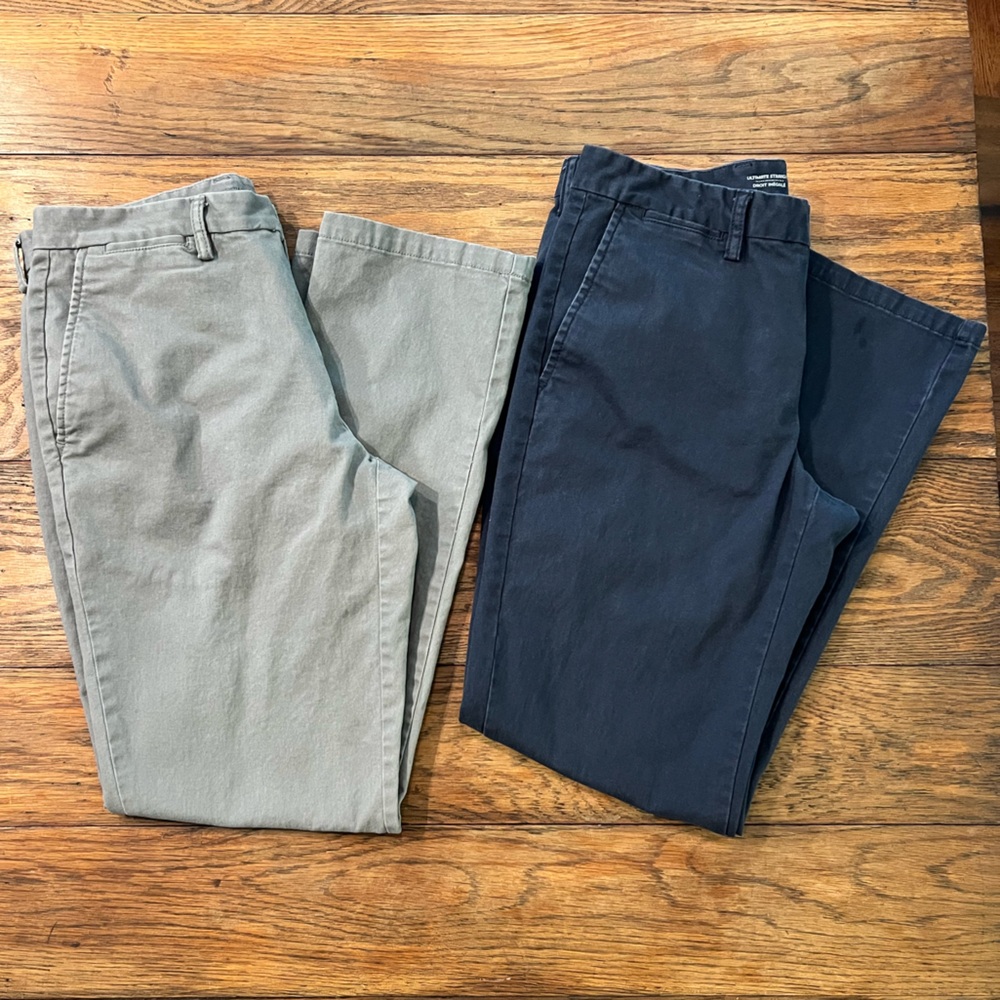 Old Navy Men's Chino Pants in Light Gray and Navy Blue